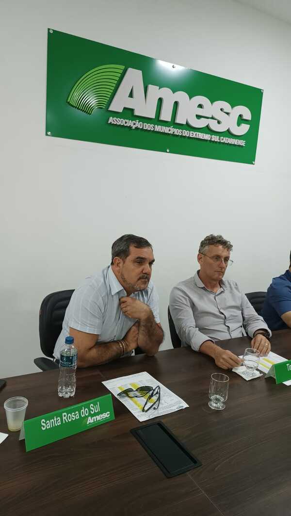 f0d6db0b-73c6-4b44-8a4f-38c1943394c2