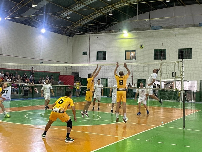 6b5e23ae-7e6c-494b-8d65-97650e167e42