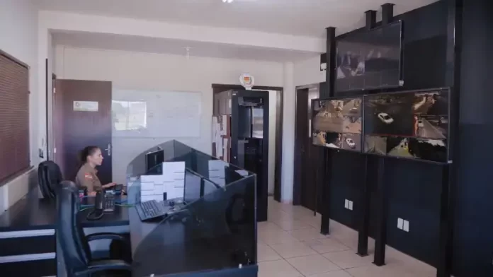 7c9403d4-ef5b-4ee8-8e23-35d175b69cb9