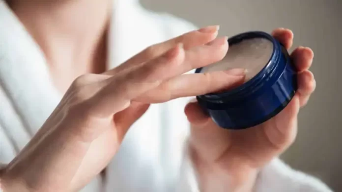 Anvisa-libera-venda-de-930-pomadas-para-trancar-ou-modelar-cabelos