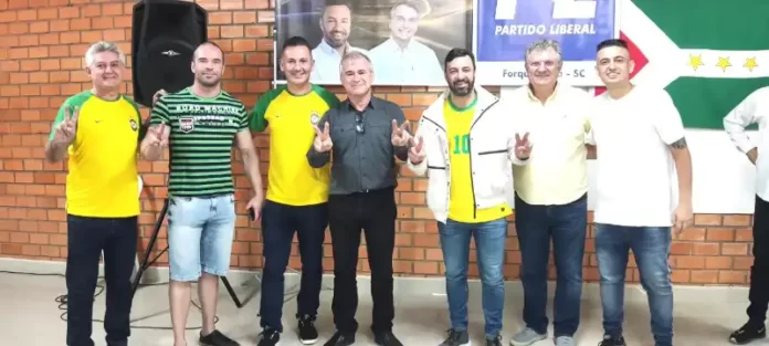 35e52111-a546-4efb-81f5-857c912a0d63