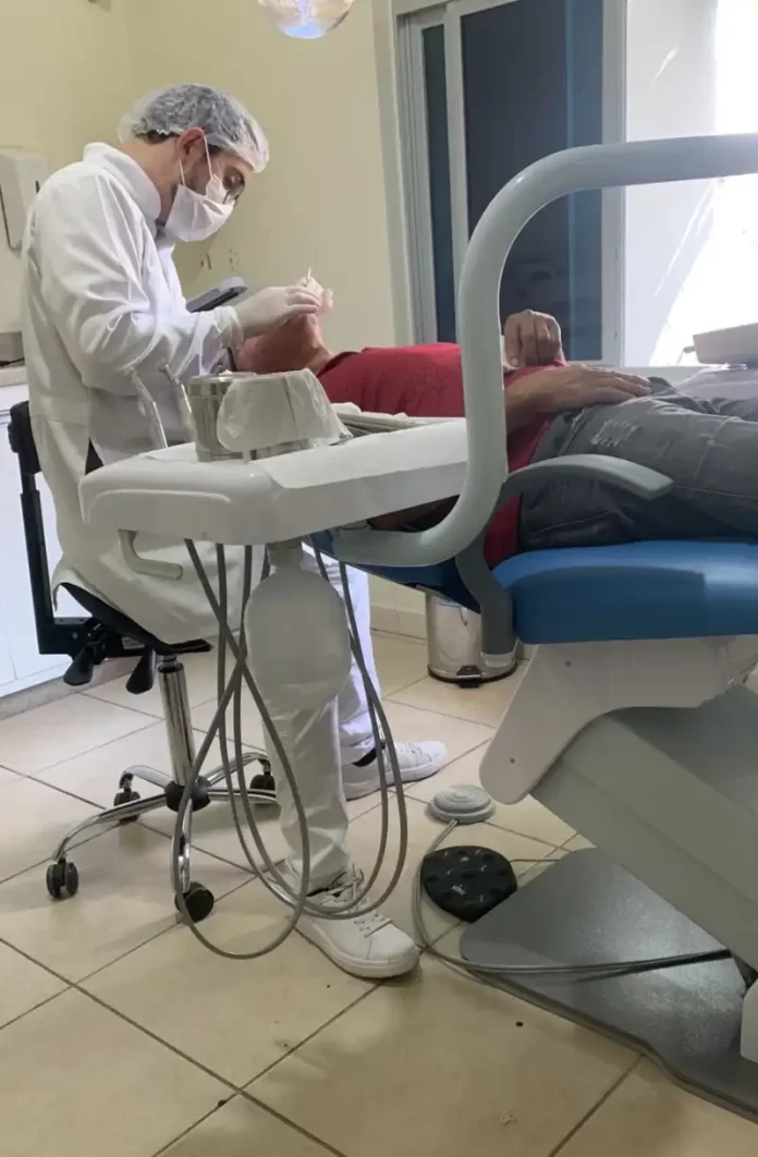 4a70fedb-1c98-4fac-8a09-497efdcb204b