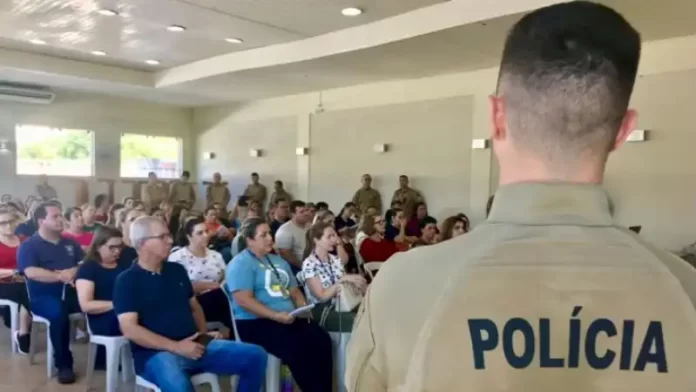 ajustada-ronds-1681333212