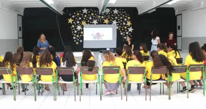 fe7ba2f2-73cb-4de1-9e65-6649b4b472ac