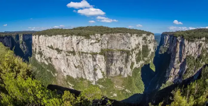 4ab4ebd6-4b6b-48b8-af3a-35edda32e81f