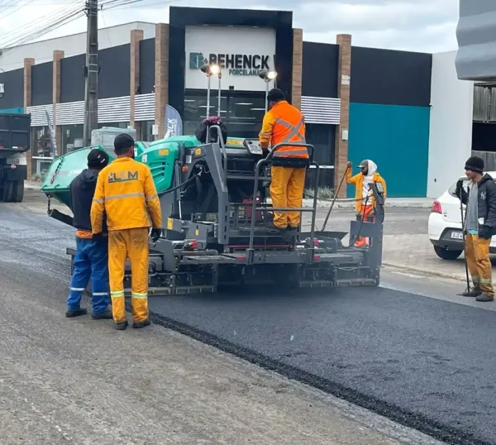 01c3ff35-10b9-4d4f-bf81-7018d3b4ecf2