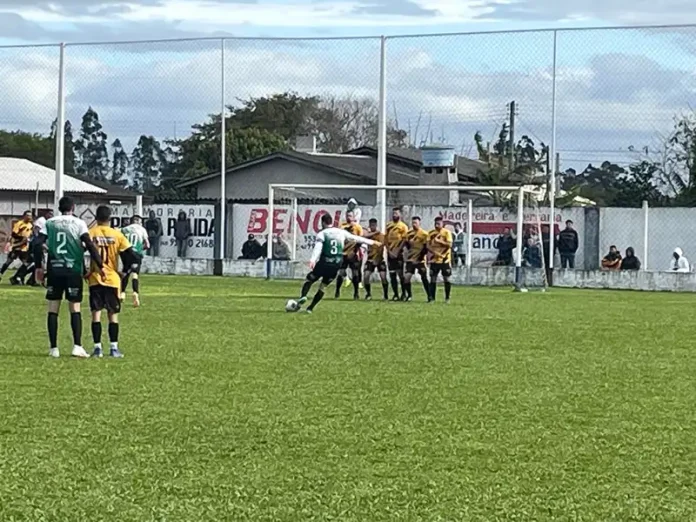 43775108-f13c-4309-b510-9573439bfd90