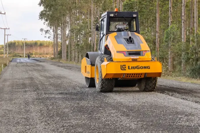 c6f852eb-7c48-466f-8354-1760396d5653