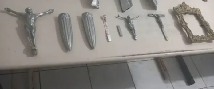 suspeito-e-flagrado-roubando-objetos-em-cemiterio-e-acaba-preso-pela-pm