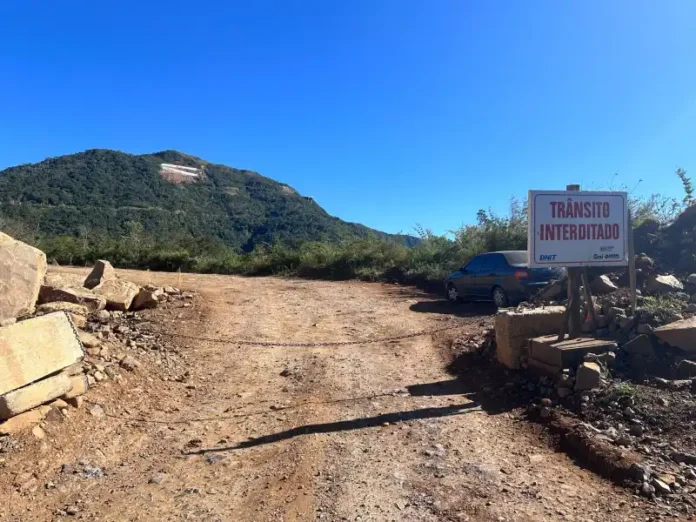 12eb3b69-8f6c-41b1-8c37-bd849e46384d