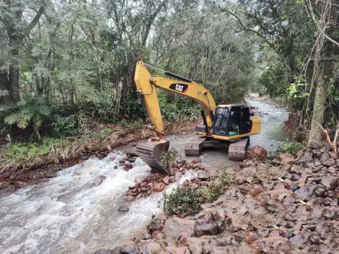 f0c658b8-3e7f-4f6a-aec9-fd0b9d001aca