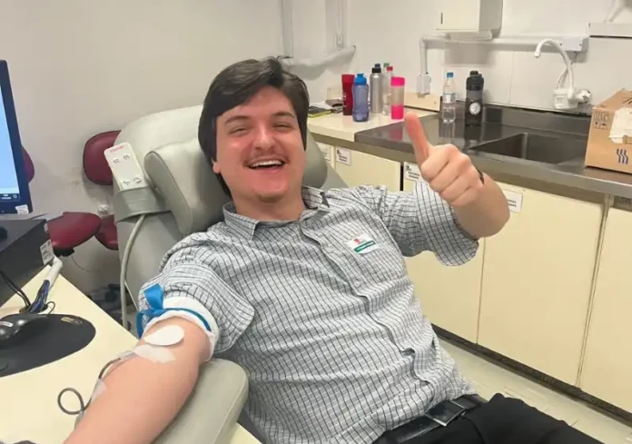 Colaboradores e associados estão sendo mobilizados durante todo o ano para doar