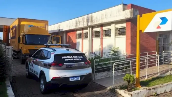 whatsapp-image-2023-11-13-at-135830