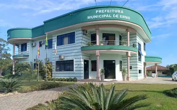 7f92d0f6-d030-4e9d-bd87-e1d0b1d52e94