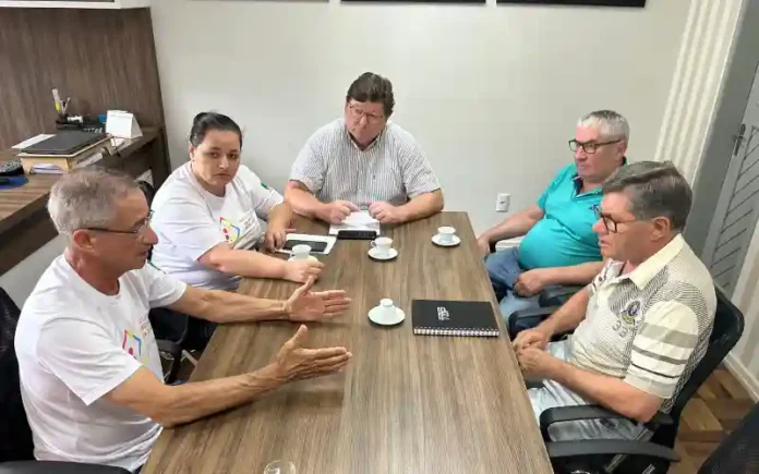 d3731e90-b856-434e-a337-d3d734b42937