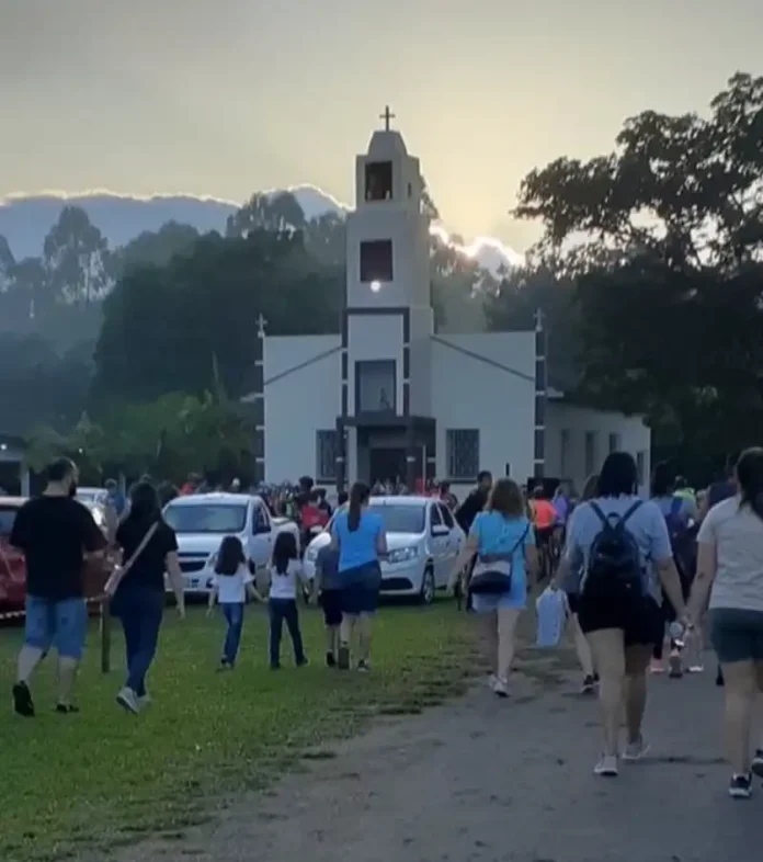 f3777296-21e3-4adc-bd51-9a4a2c7153e2