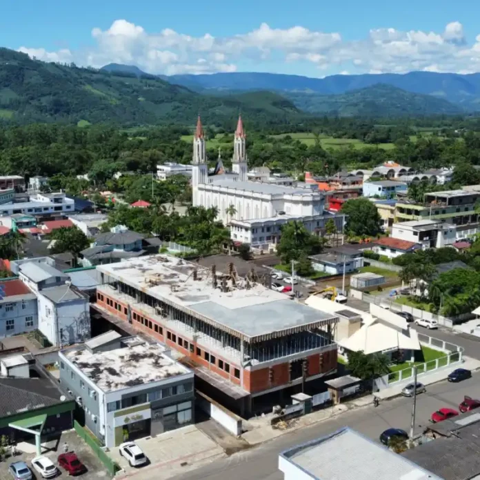 4fab996d-e707-4002-8aae-09f184259cab (2)