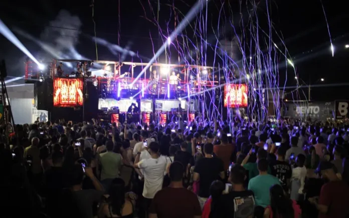 6eb69125-6b5a-47fd-8390-883c9f2d7483