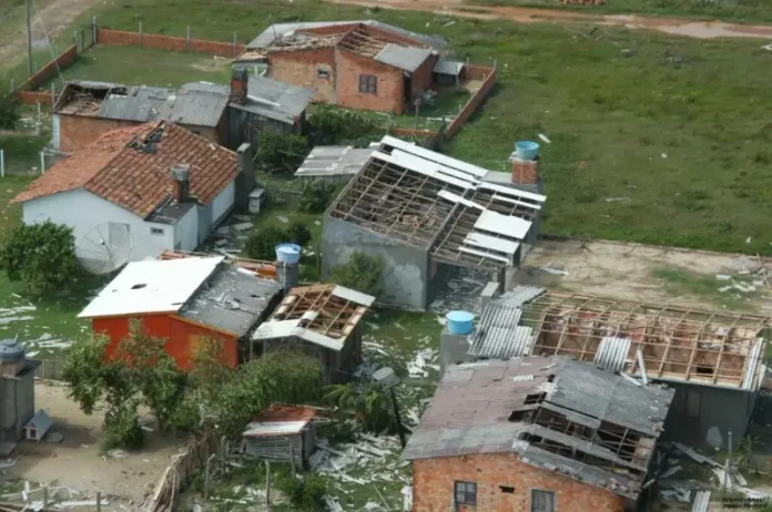 capa-furacao2-1024x680 (1)