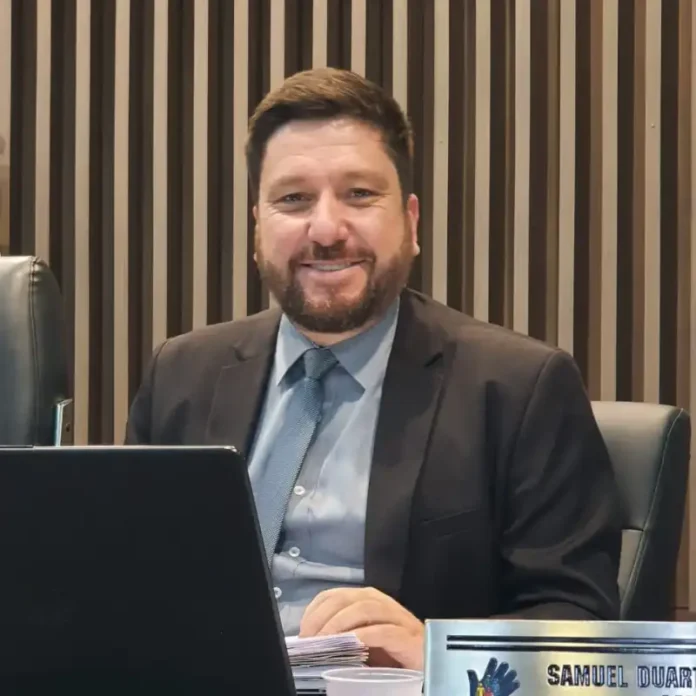 6dfb8c6e-610d-49f1-a41e-9ae1facda6d1