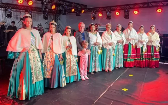 de3372a3-37c0-4d2a-806f-62acc2ff6f7a (1)