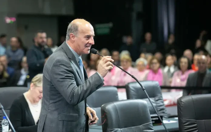 2d551a74-80b9-4aff-a6a0-b5ca0f33e724