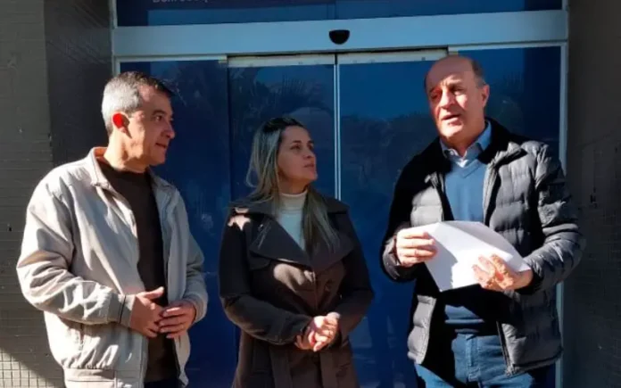 eca5f1ae-9f18-4ca7-9ddb-e47a720b4176