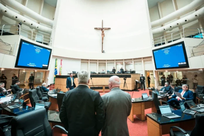 fotonoticia_170724_Sessao_Ordinaria_BC50 (2)