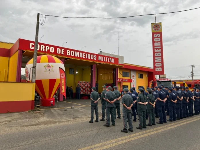 bombeiros-de-ararangua-sao-homenageados-em-solenidade-com-condecoracoes-e-promocoes-20240808135904