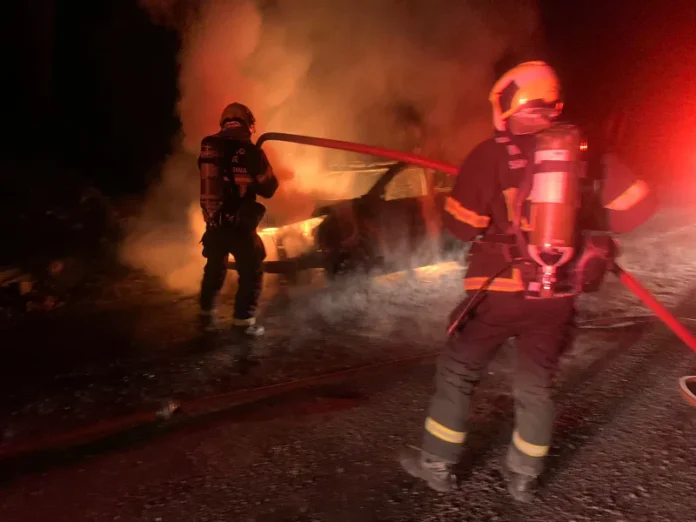 3f7e8fef-d680-4cb5-b1b2-6d531d5a290e