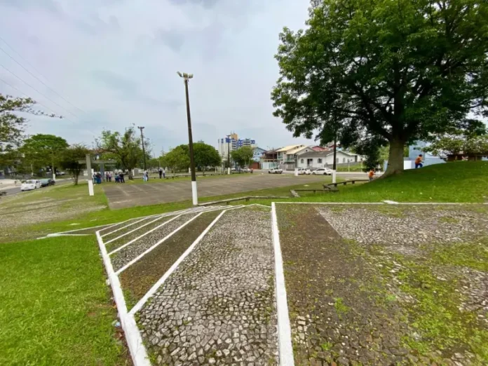 Praca-do-Trabalhador-em-Criciuma-sera-revitalizada-com-melhorias-e-novas-instalacoes_Fotos-Jhulian-Pereira-1-1-1024x768 (3)