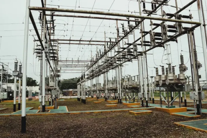 shot-part-high-voltage-electric-power-station