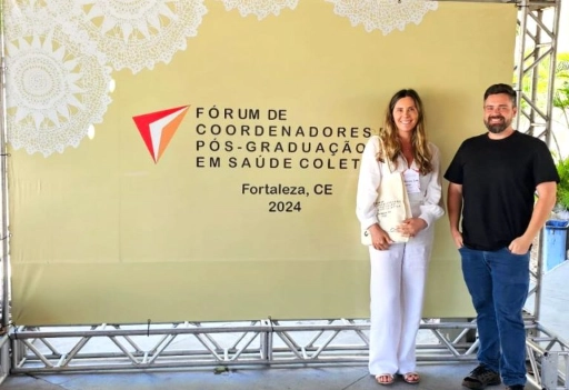 profa-lisiane-tuon-e-antonio-schafer-coordenadores-ppgscol-768x527