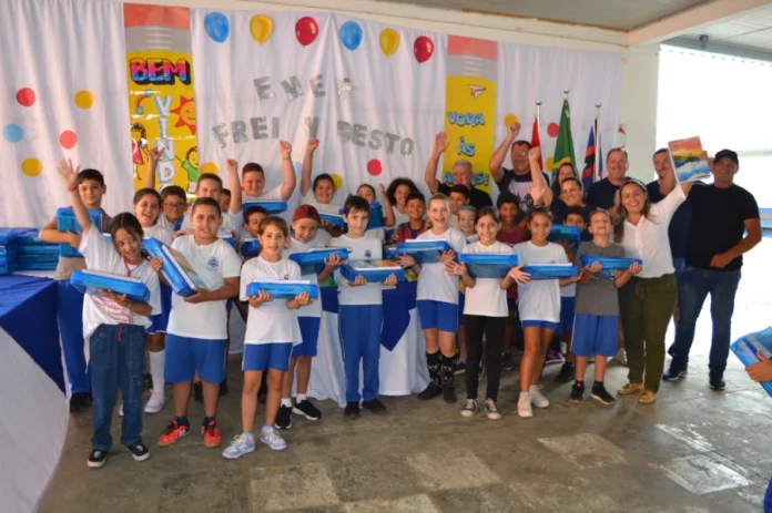 4da17fc4-60e3-4282-8858-04ac5d2de6d0