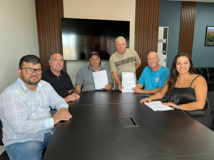 715f87d0-bd46-4d64-b48e-aa8a22702192 (1)