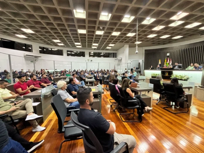 1aa229c1-b3a1-4edb-b744-503c355d0722