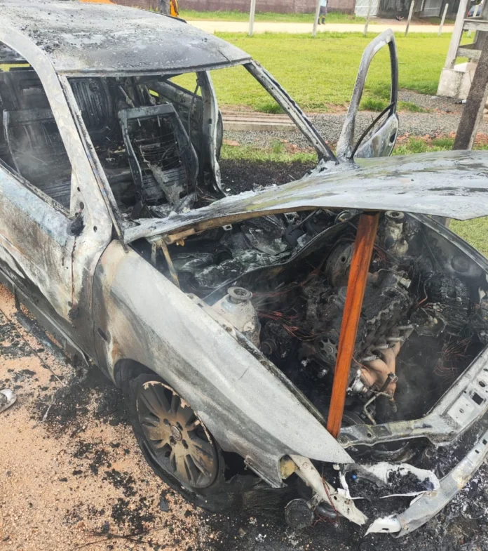 325de2a7-9d44-4a30-a413-24f47fb8c604