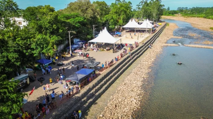 381fb5b0-e54d-4114-8a02-cfa2995aa057