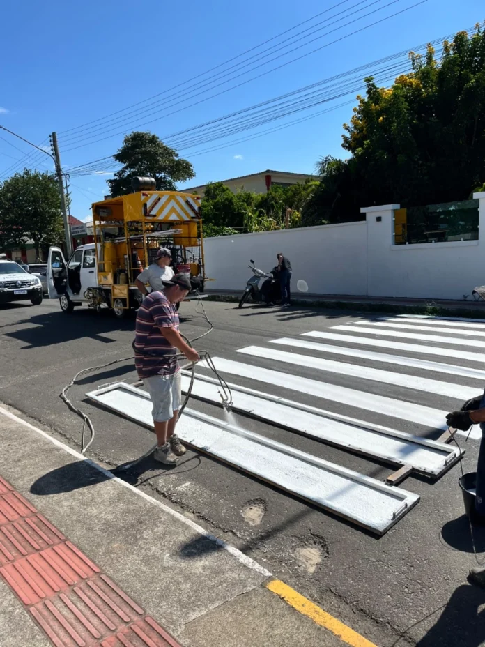 484f2e20-cd43-4052-b074-b0d26b906e00