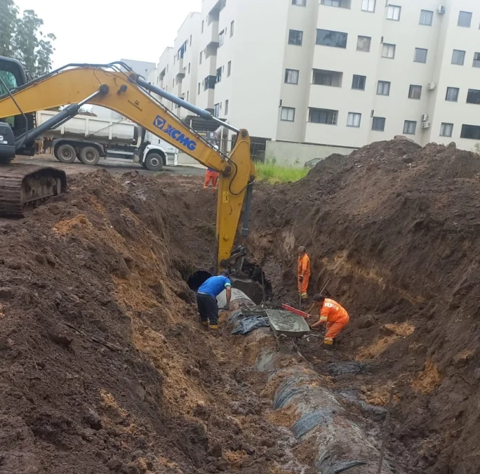 5196ad9e-dc83-4d53-83ea-abf0aa6d4583