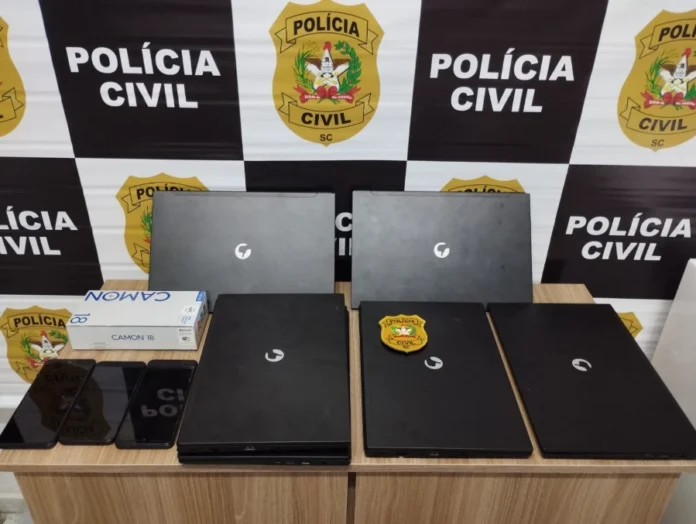 86f9c238-b7c2-474a-be6a-082dcbc3eec7