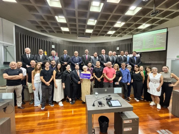 b8d90d4e-106a-4c38-94a3-d9796addb4f0