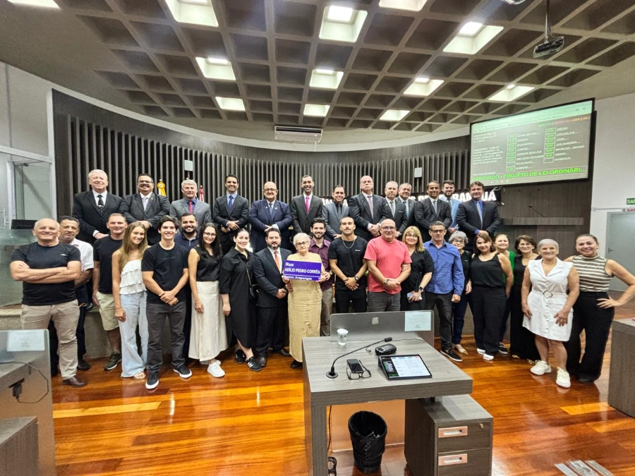 b8d90d4e-106a-4c38-94a3-d9796addb4f0