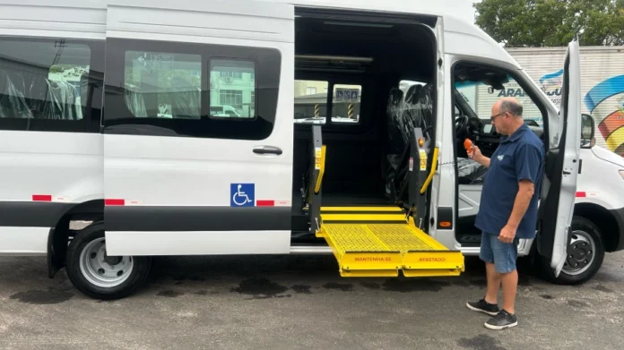 bdb80334-b749-4b07-a23f-1dd4fad0c48a