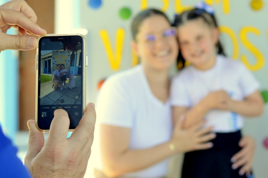 f7bf7771-8438-431a-b419-c07916493afa