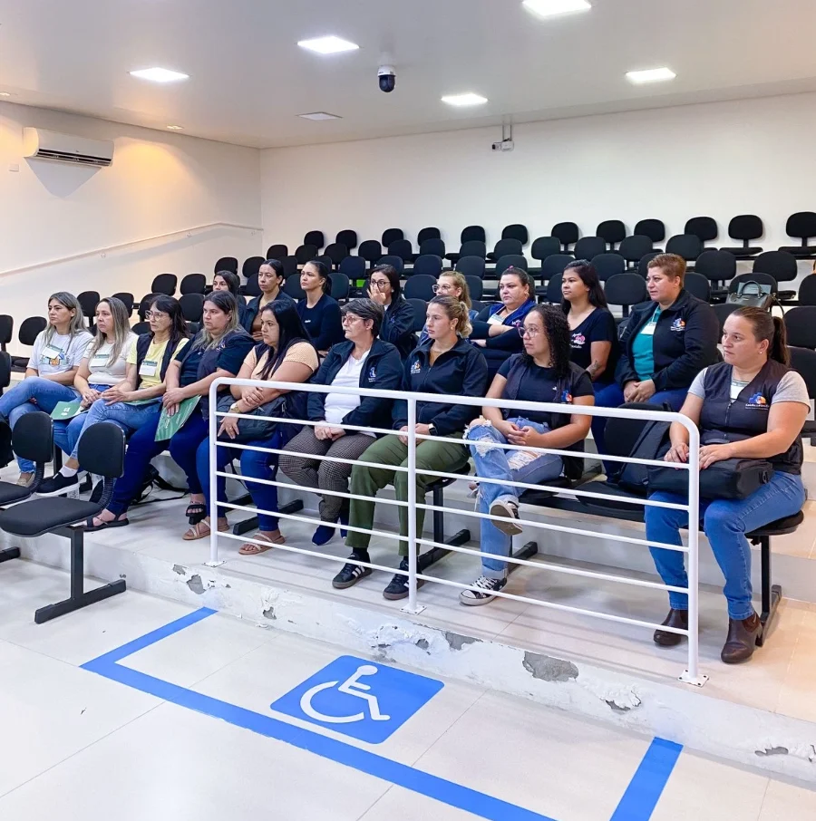 170eb7cd-13f5-470e-ac39-6866ea09a2ab