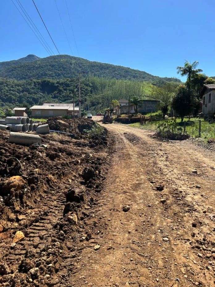 8b265a1d-3b6a-42d4-b5ed-8635b3cb0c44 (1)