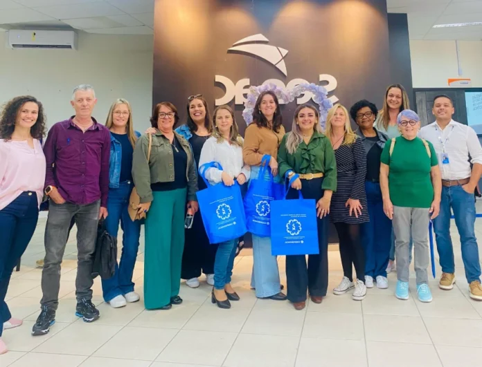 8dc30cc9-f6e1-4b3b-ae6b-9d69c3a01d76