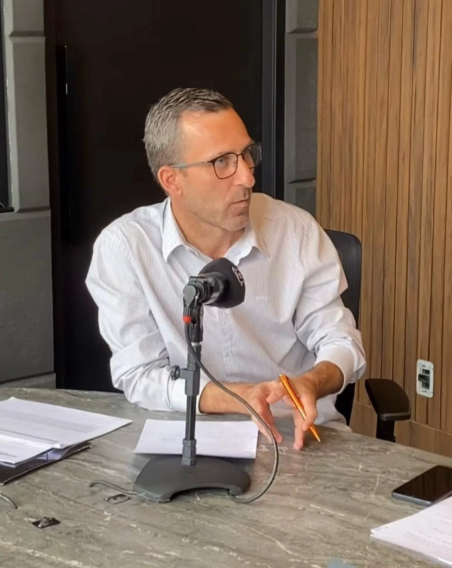 a3a93d28-7fee-4216-9e3a-3a4a392c1206