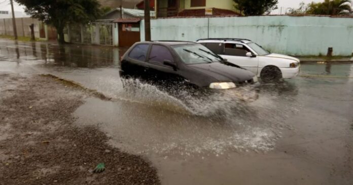 1_chuva_alagamento_buracos_ruas___paulo_pires__44_-22395976